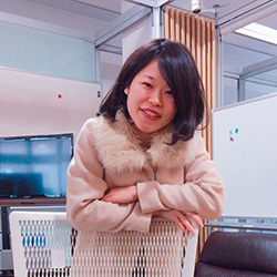 高橋真里奈
