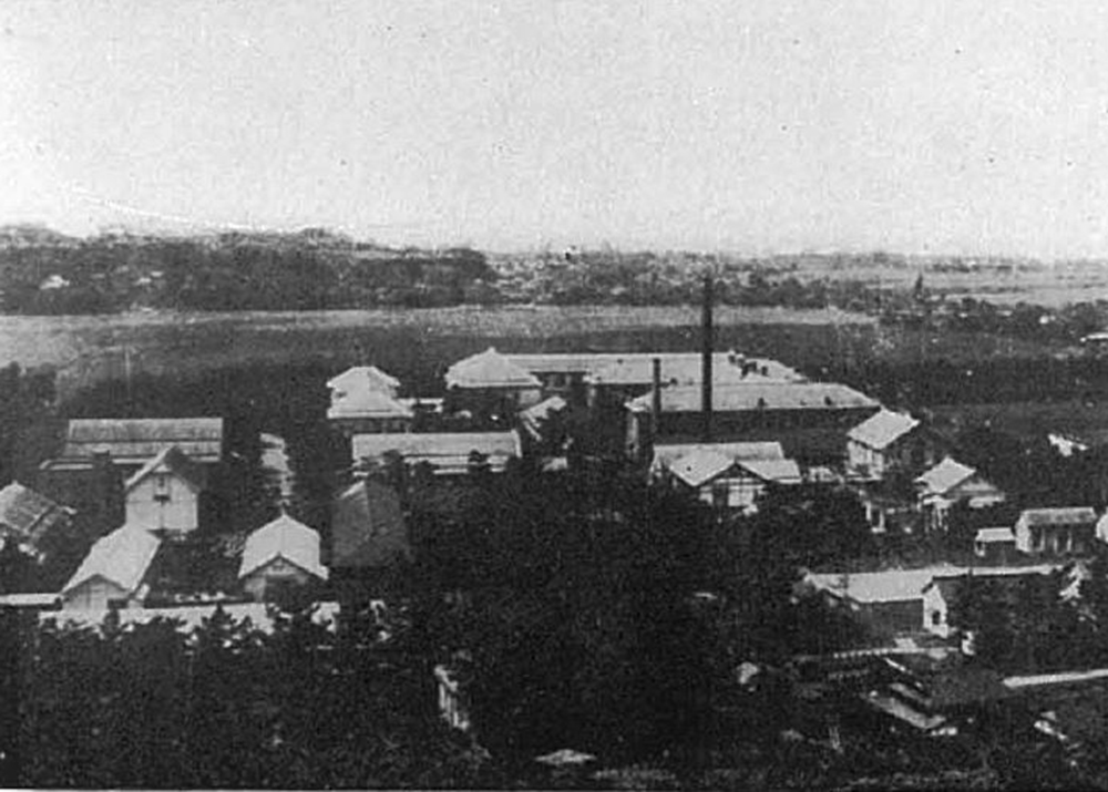 1932年 手形山から眺める鉱山専門学校