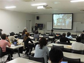 「秋田県における疫学調査研究と地域の自殺対策」