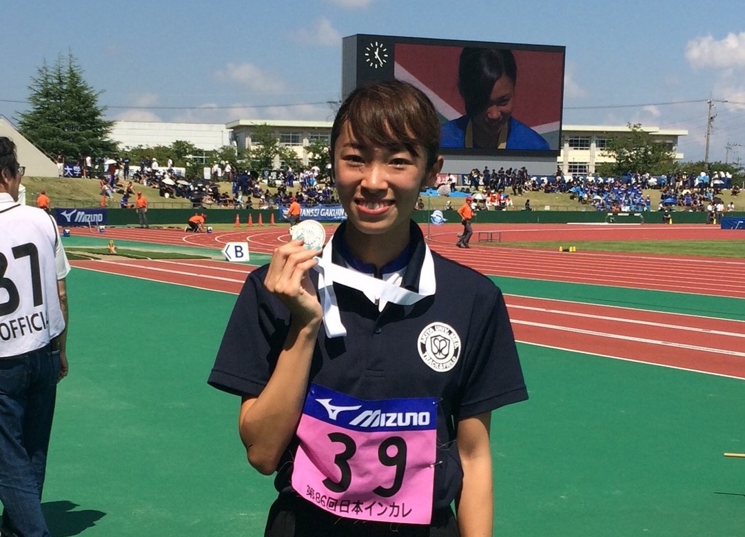 第86回日本インカレ 女子800mで医学部学生の広田有紀さんが自己ベスト記録で準優勝 国立大学法人 秋田大学
