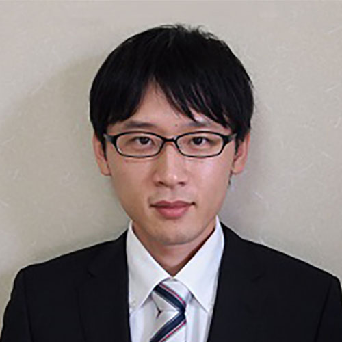 上原 健二